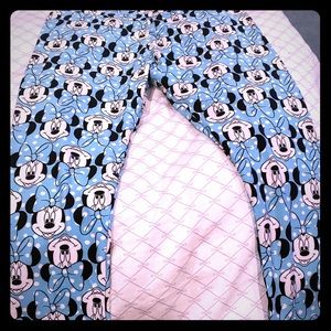 Lularoe Disney “Minnie Mouse” leggings